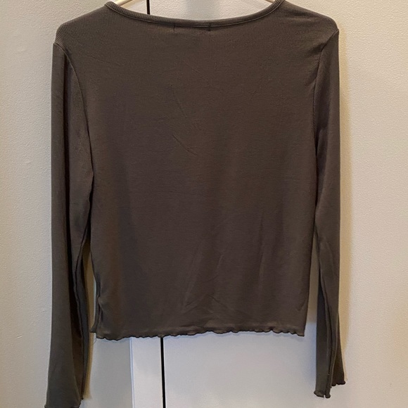 Urban Planet Dark Green Ribbed V-Neck Long Sleeve - Picture 3 of 3